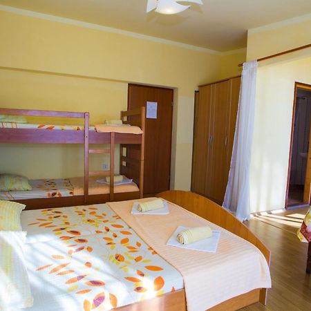 Apartments With A Parking Space Baska Voda, Makarska - 6761 الغرفة الصورة