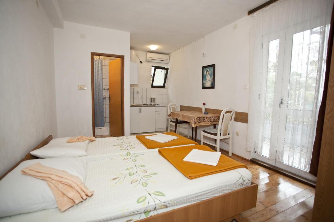 Apartments With A Parking Space Baska Voda, Makarska - 6761 المظهر الخارجي الصورة