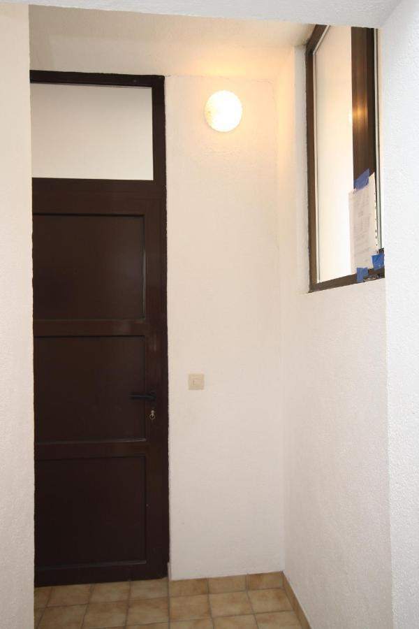 Apartments With A Parking Space Baska Voda, Makarska - 6761 المظهر الخارجي الصورة