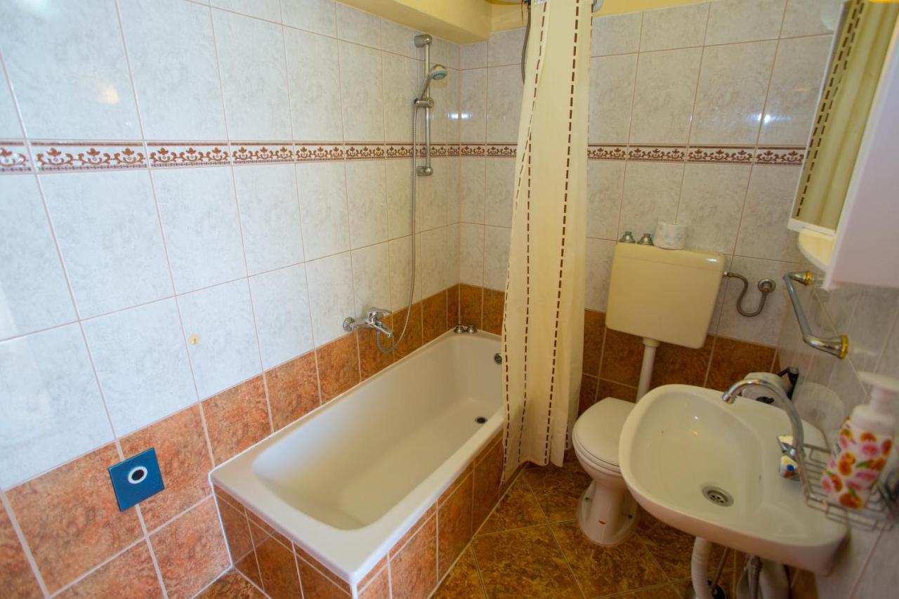 Apartments With A Parking Space Baska Voda, Makarska - 6761 المظهر الخارجي الصورة