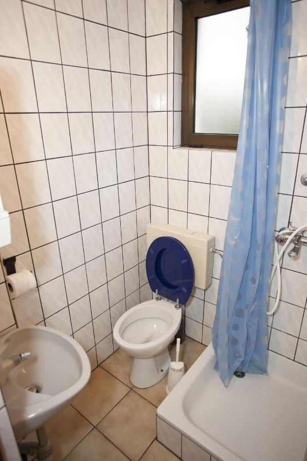 Apartments With A Parking Space Baska Voda, Makarska - 6761 المظهر الخارجي الصورة