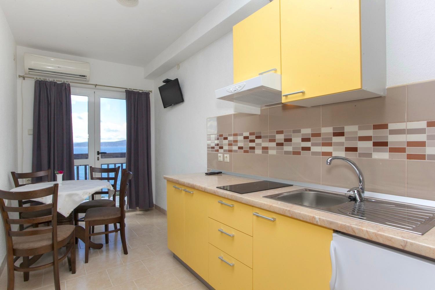 Apartments With A Parking Space Baska Voda, Makarska - 6761 الغرفة الصورة