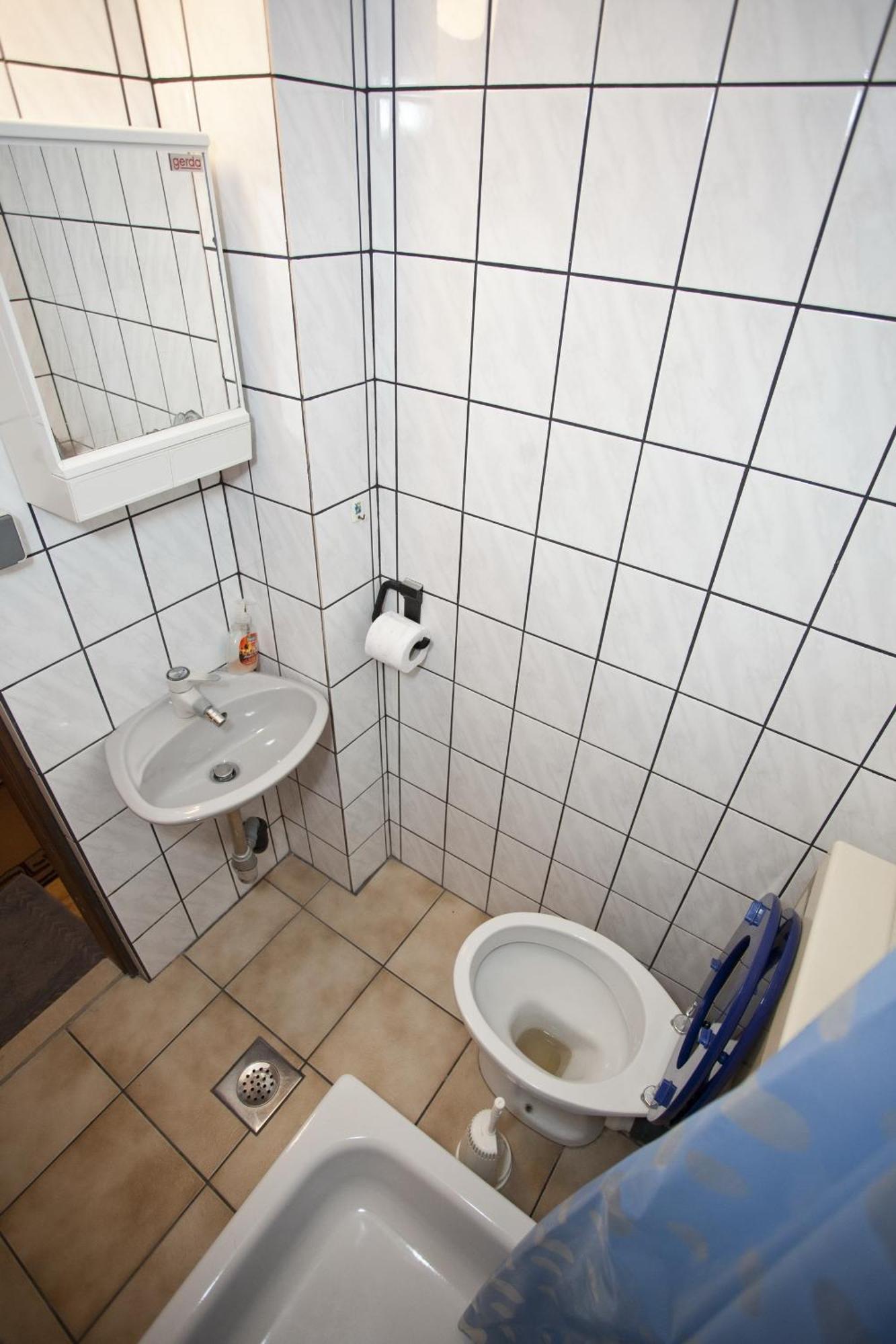 Apartments With A Parking Space Baska Voda, Makarska - 6761 الغرفة الصورة