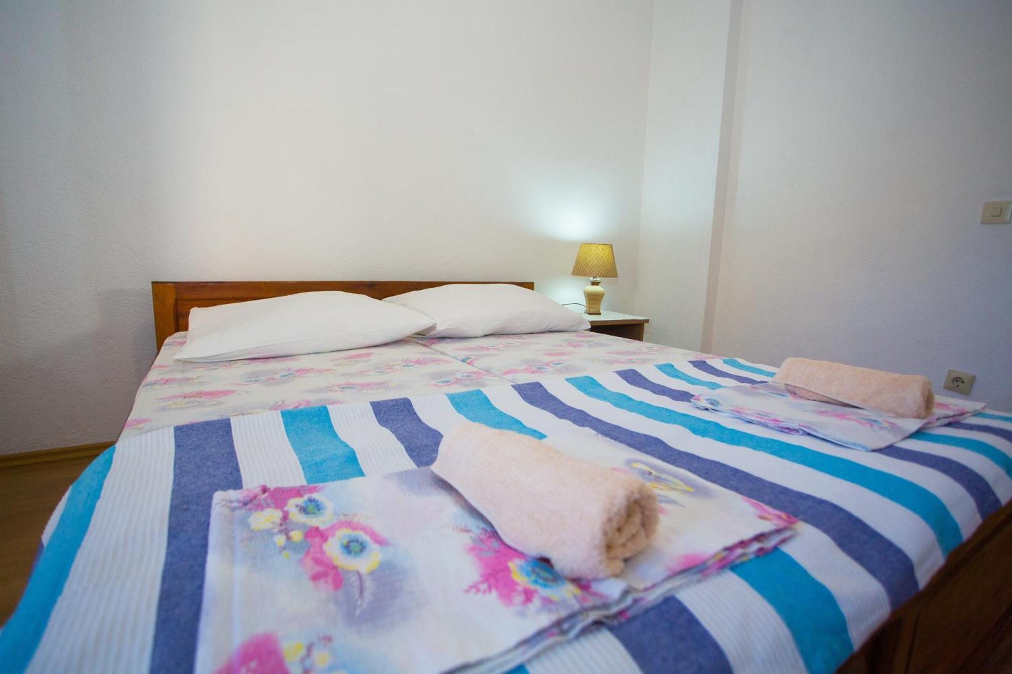Apartments With A Parking Space Baska Voda, Makarska - 6761 الغرفة الصورة