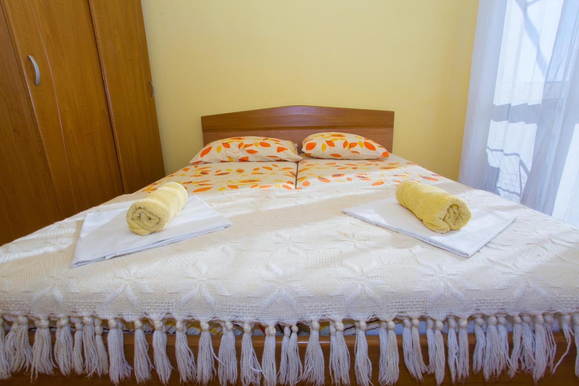 Apartments With A Parking Space Baska Voda, Makarska - 6761 الغرفة الصورة